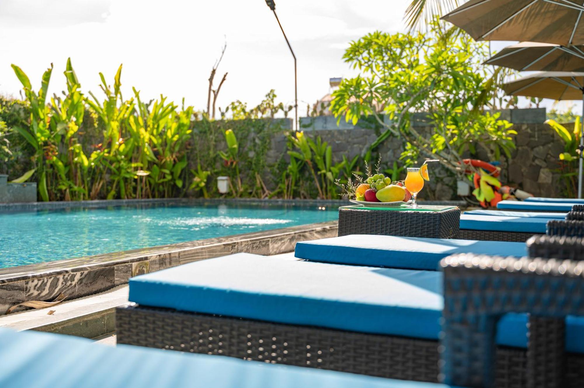 Jm Hoi An Beach Hotel - Free Shuttle Car To Old Town Exteriör bild